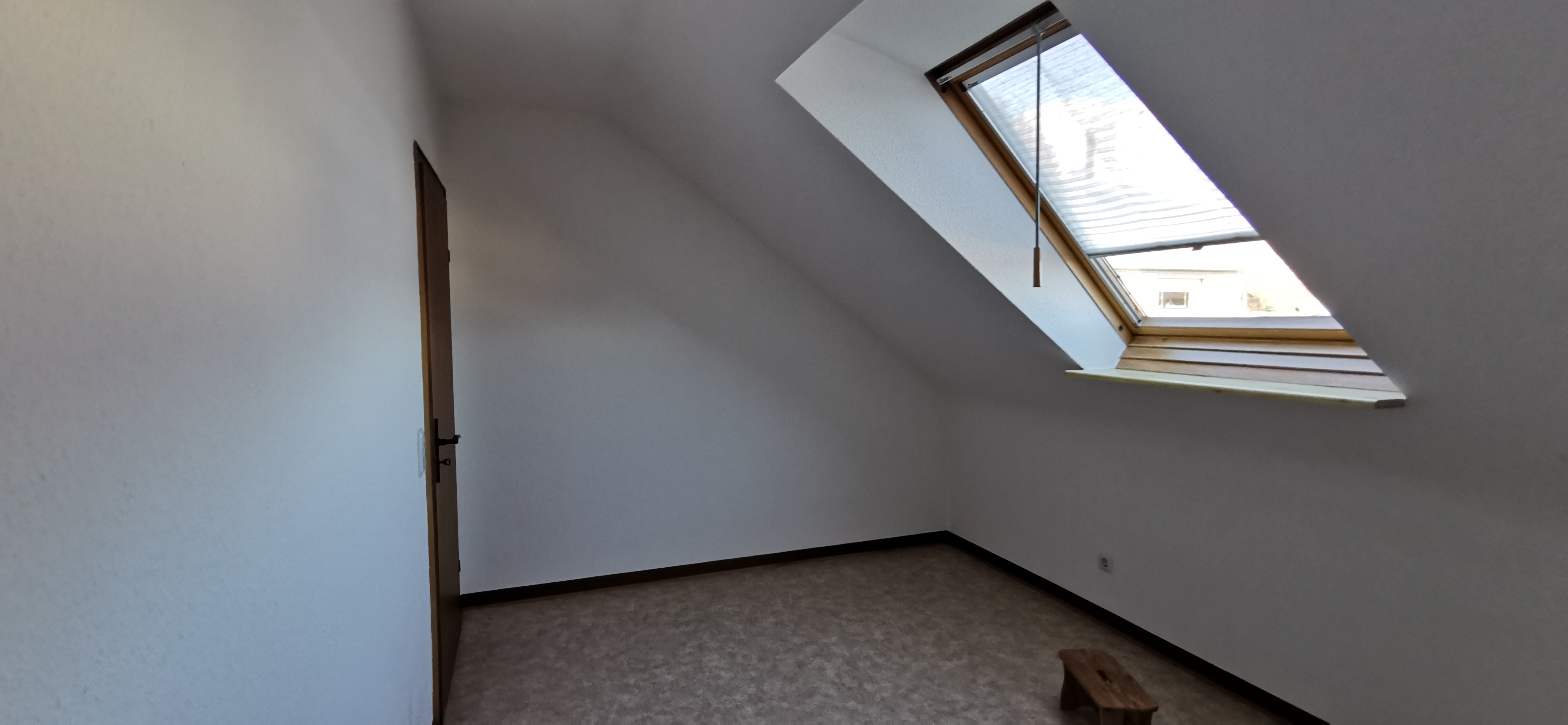 Perfektes robustes Einfamilienhaus in Familienfreundlichem Umfeld - Bild 23